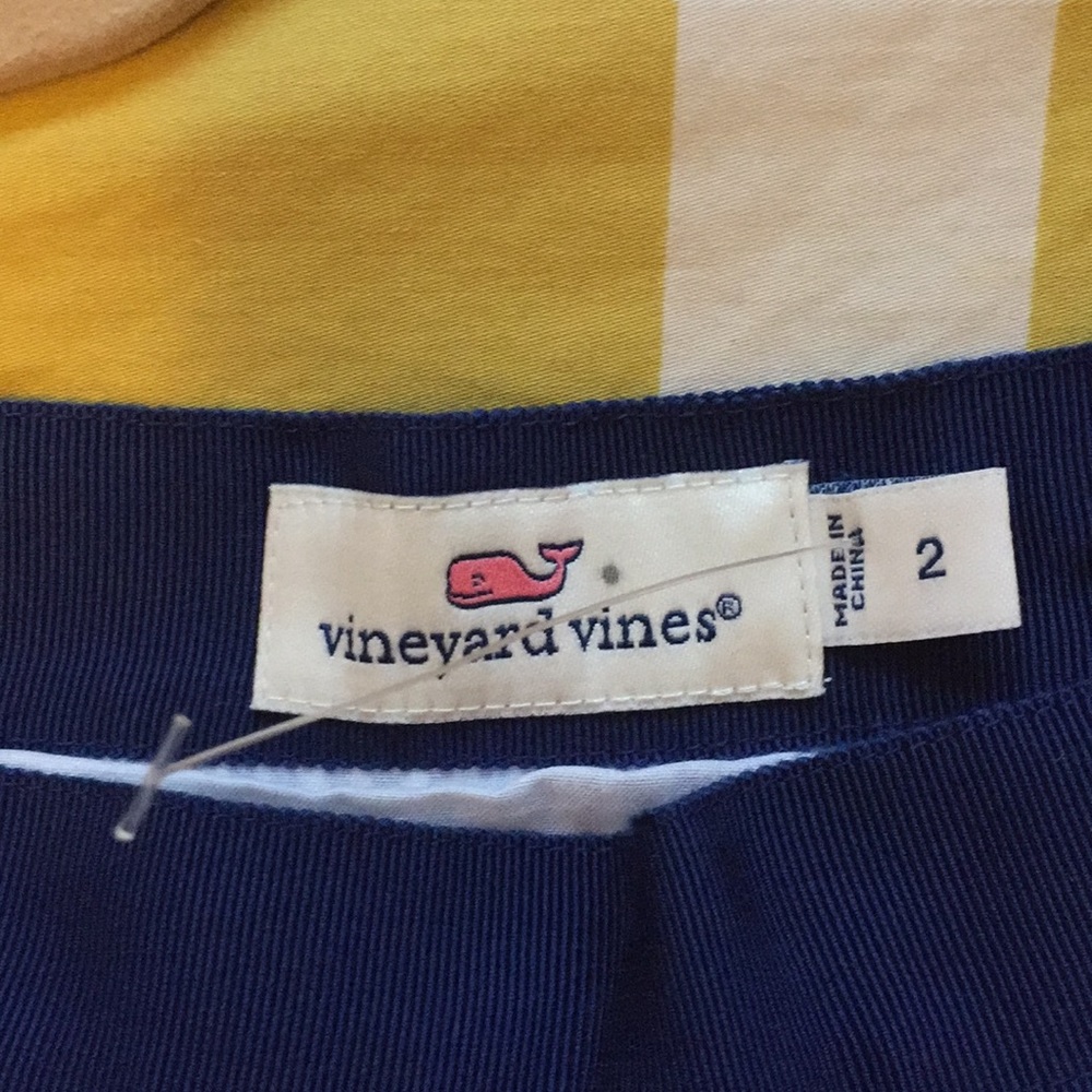 Vineyard Vines size 2 skirt